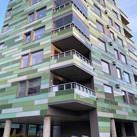 Apartment Royal On The Edge By The Sea