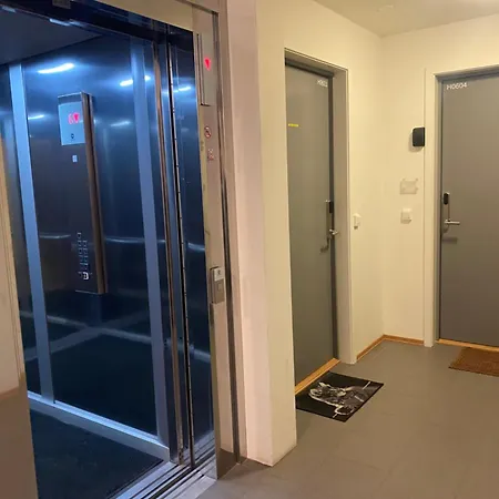 Royal On The Edge By The Sea Apartamento